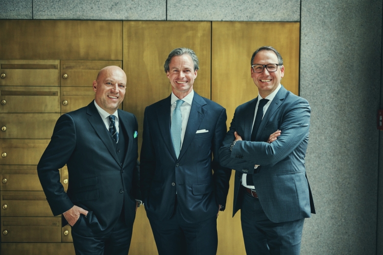 /Resized/500/VHM_Law_Business_Portraits_15424%201.jpg /Resized/500/VHM_Law_Business_Portraits_15424%201.jpg